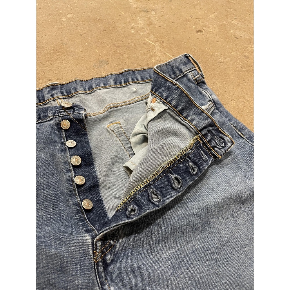 Levis 501 Jeans Mens 42x30 Medium Wash Blue Straight Leg Button Fly Distressed - Picture 6 of 16